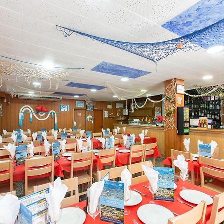 Canovellas Pension Galicia מראה חיצוני תמונה