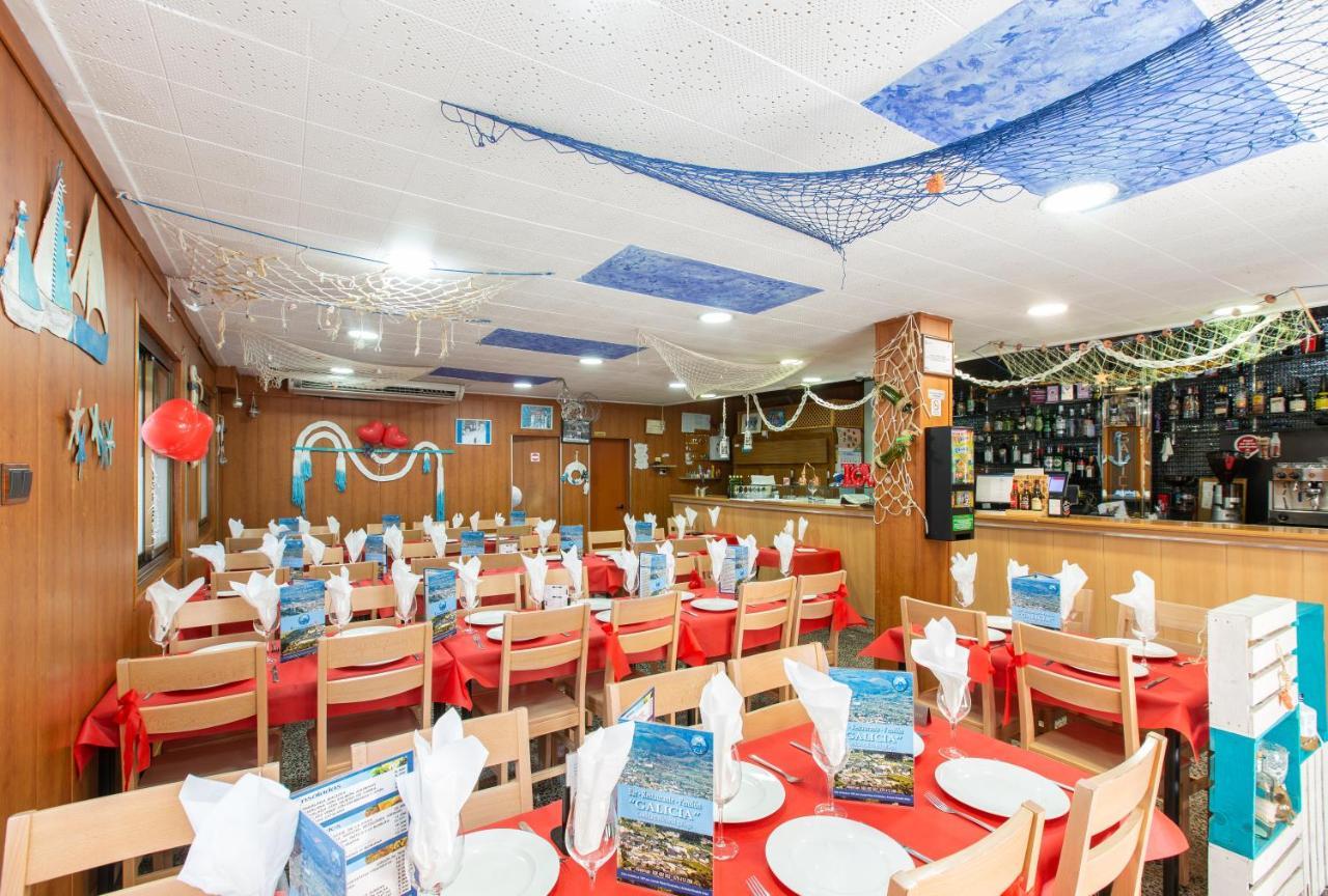 Canovellas Pension Galicia מראה חיצוני תמונה
